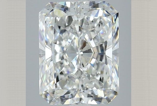 5.01 Carat Radiant Diamond