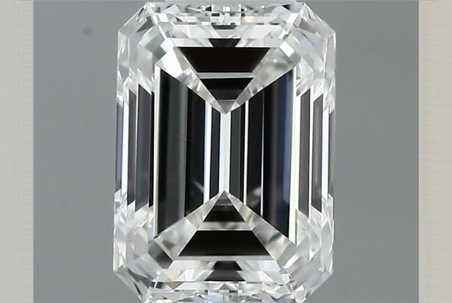 0.30 Carat Emerald Diamond