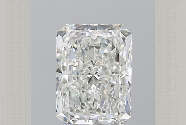 3.01 Carat Radiant Diamond