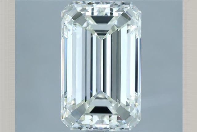 3.05 Carat Emerald Diamond