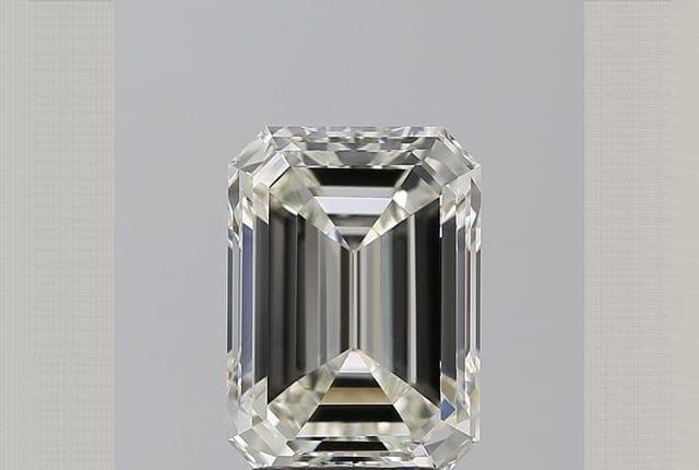3.01 Carat Emerald Diamond