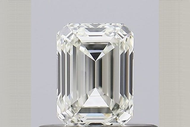 0.47 Carat Emerald Diamond