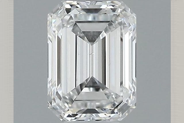 0.30 Carat Emerald Diamond