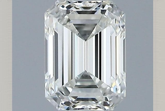 0.31 Carat Emerald Diamond