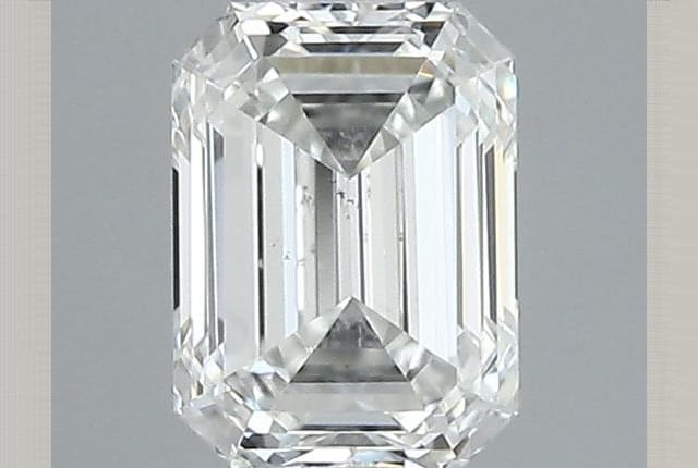 0.31 Carat Emerald Diamond