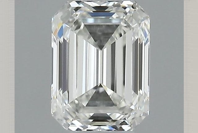 0.30 Carat Emerald Diamond