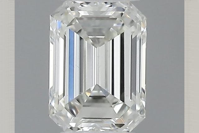 0.30 Carat Emerald Diamond