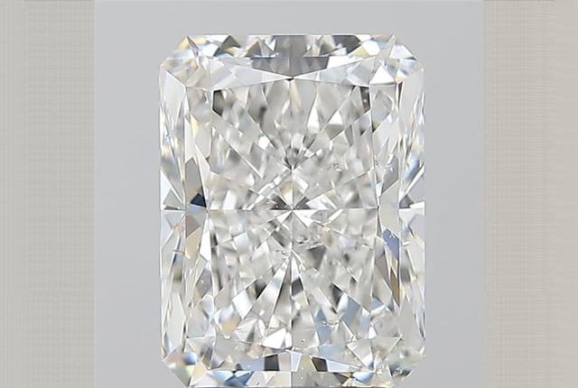 3.01 Carat Radiant Diamond