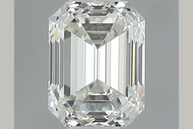 0.31 Carat Emerald Diamond