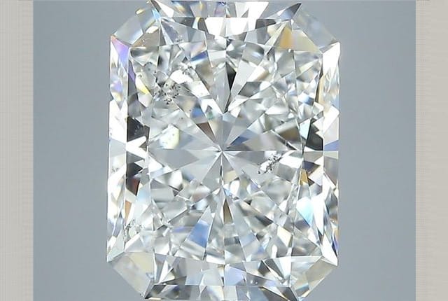 5.02 Carat Radiant Diamond