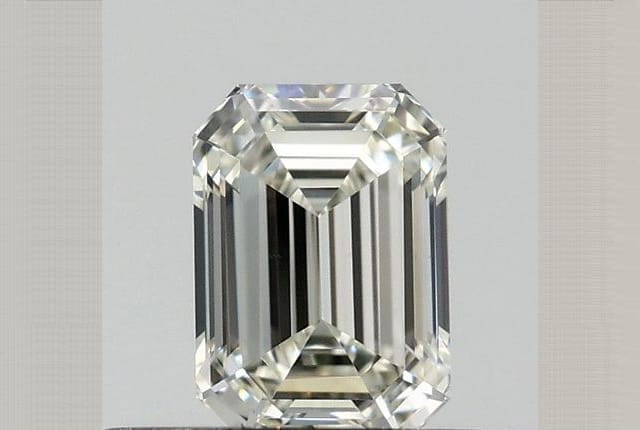 0.36 Carat Emerald Diamond