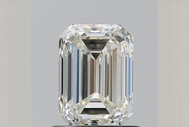 1.01 Carat Emerald Diamond