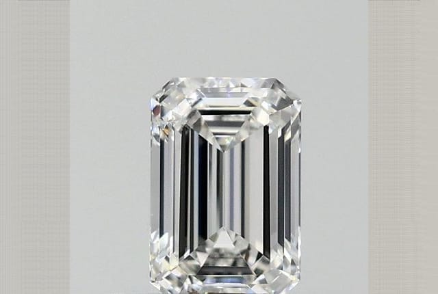 0.30 Carat Emerald Diamond
