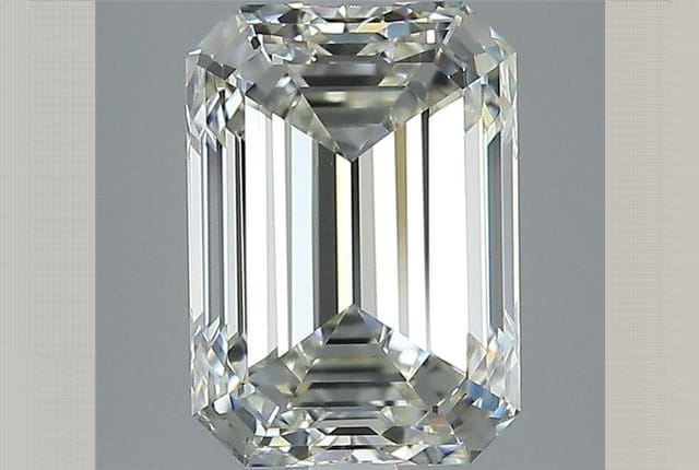 3.01 Carat Emerald Diamond