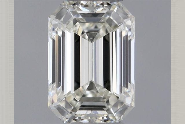 0.31 Carat Emerald Diamond