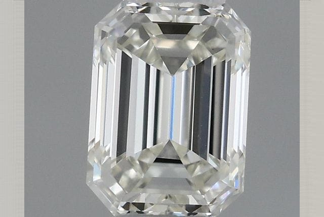 0.30 Carat Emerald Diamond