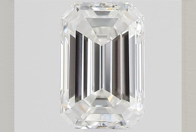 0.23 Carat Emerald Diamond