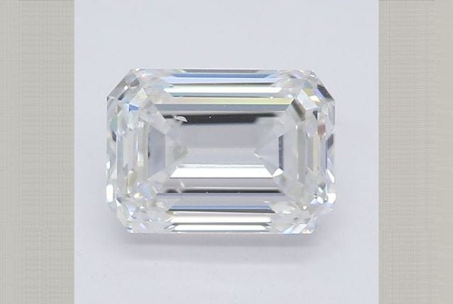 0.92 Carat Emerald Lab Diamond