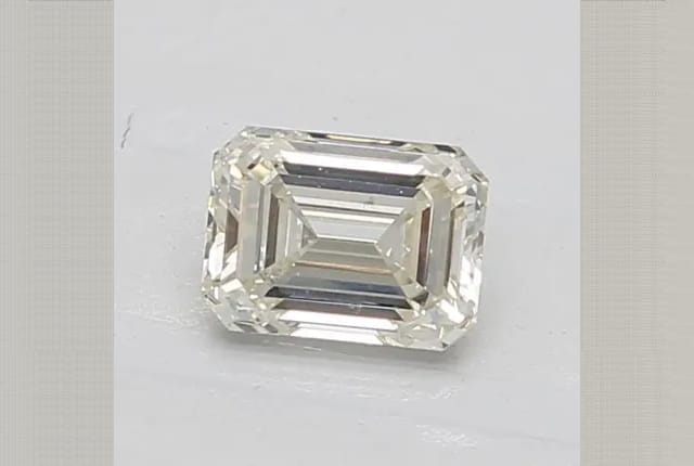 0.93 Carat Emerald Lab Diamond