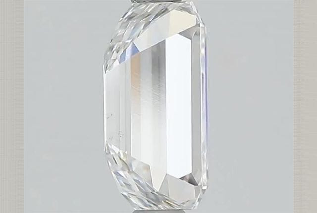 1.08 Carat Emerald Lab Diamond