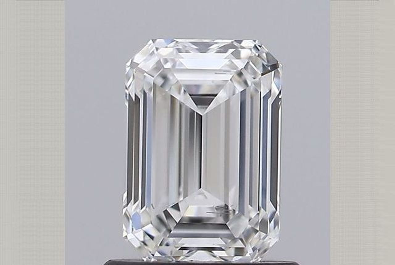 0.90 Carat Emerald Lab Diamond