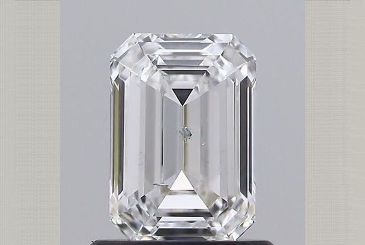 0.90 Carat Emerald Lab Diamond