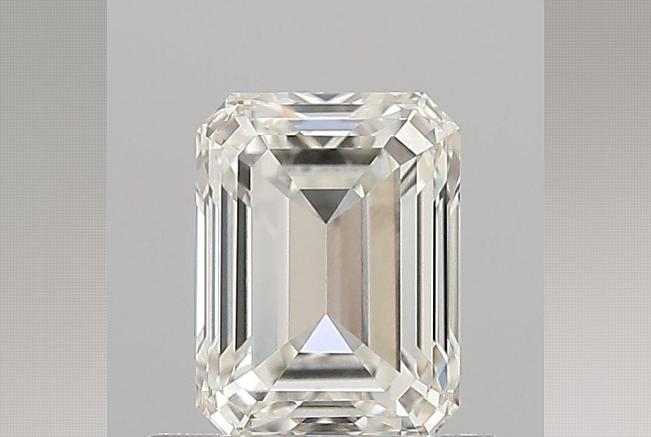 0.90 Carat Emerald Lab Diamond