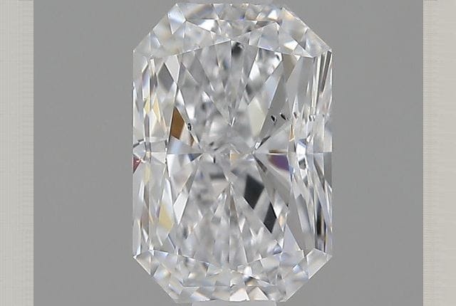 0.90 Carat Radiant Lab Diamond