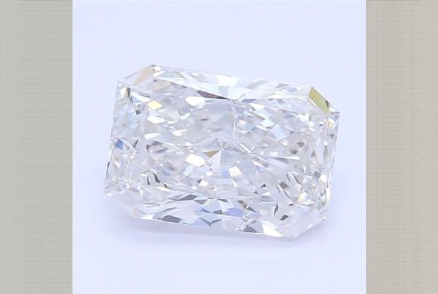 0.84 Carat Radiant Lab Diamond