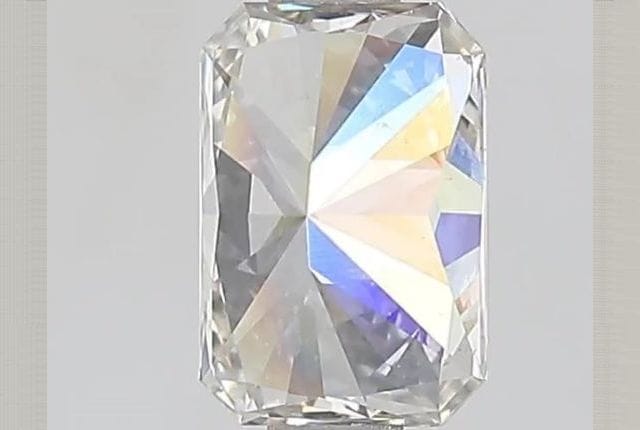 0.91 Carat Radiant Lab Diamond