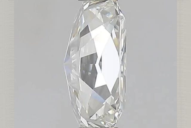 0.92 Carat Radiant Lab Diamond
