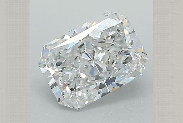 1.06 Carat Radiant Lab Diamond
