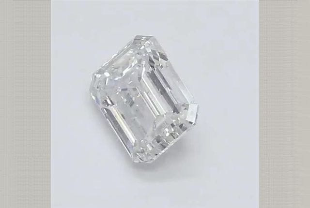 1.72 Carat Emerald Lab Diamond