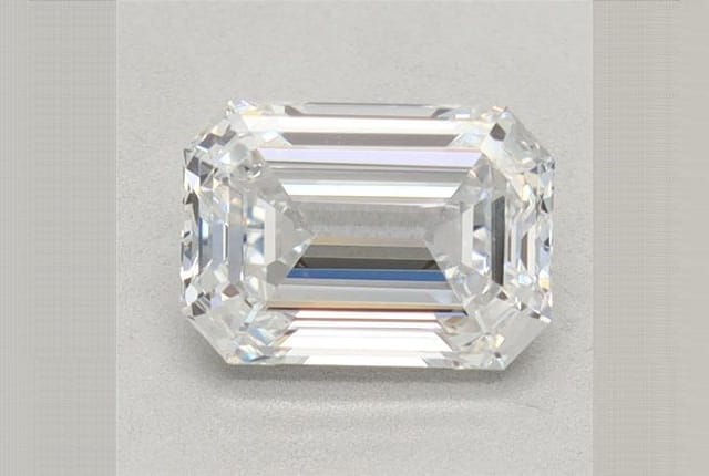 0.92 Carat Emerald Lab Diamond
