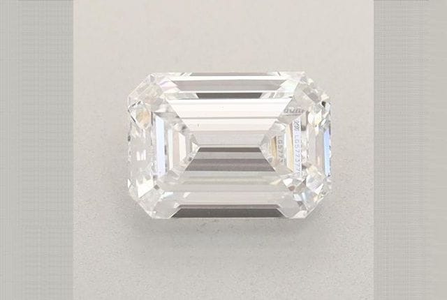 1.00 Carat Emerald Lab Diamond
