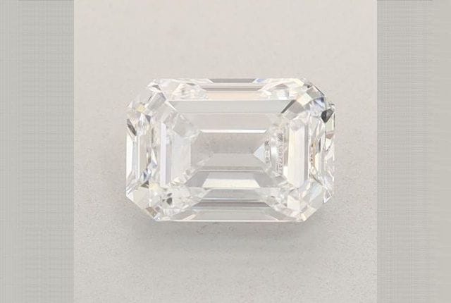 1.00 Carat Emerald Lab Diamond
