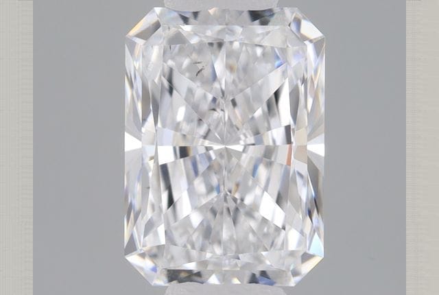 0.91 Carat Radiant Lab Diamond