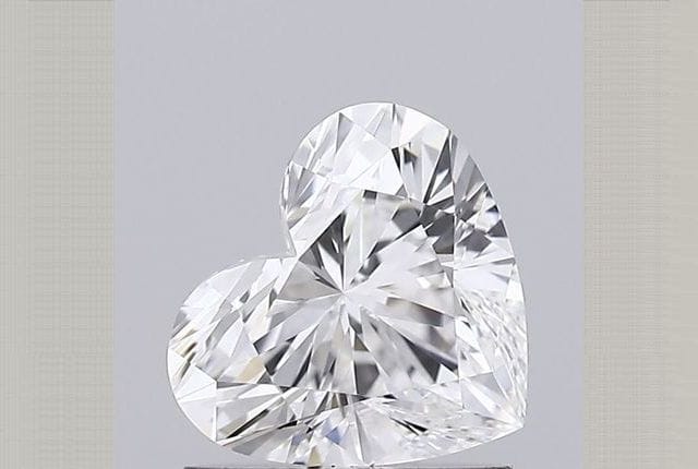 0.92 Carat Heart Lab Diamond