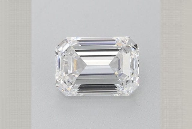 0.98 Carat Emerald Lab Diamond