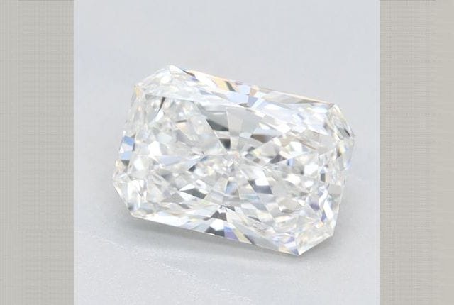1.09 Carat Radiant Lab Diamond