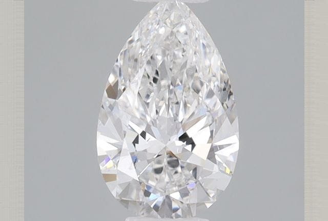 0.90 Carat Pear Lab Diamond