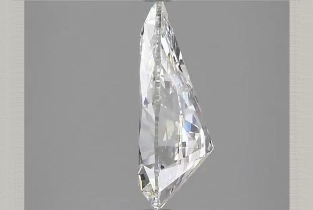 4.00 Carat Pear Lab Diamond