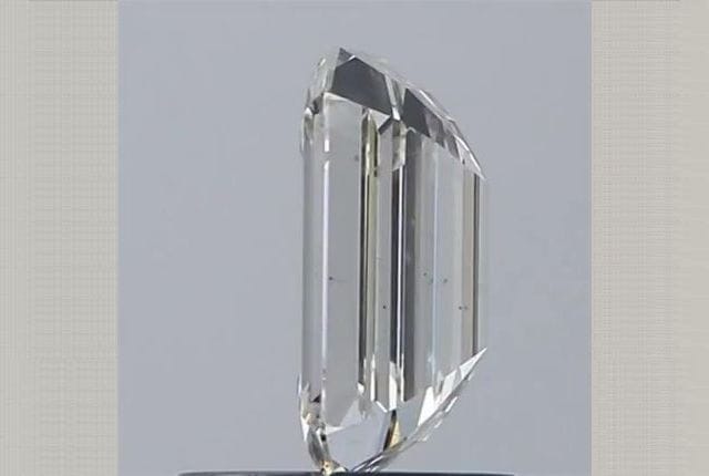 1.05 Carat Emerald Lab Diamond