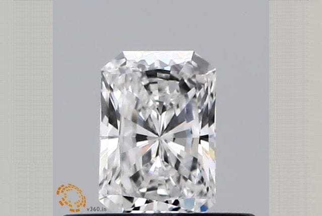 0.33 Carat Radiant Lab Diamond