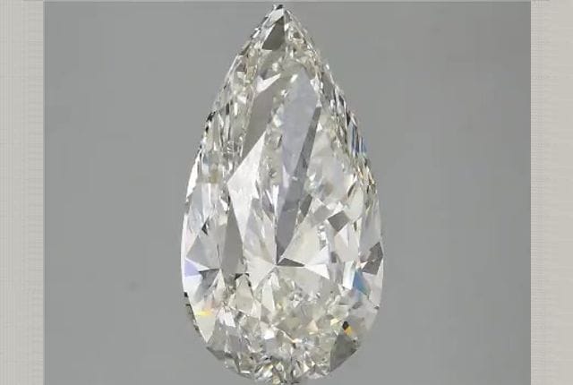 4.00 Carat Pear Lab Diamond