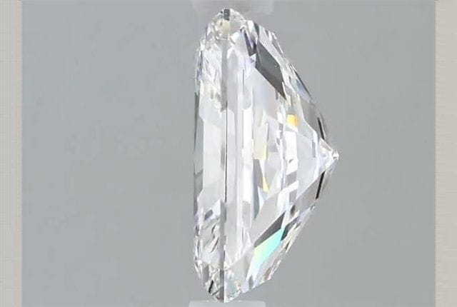 1.26 Carat Radiant Lab Diamond