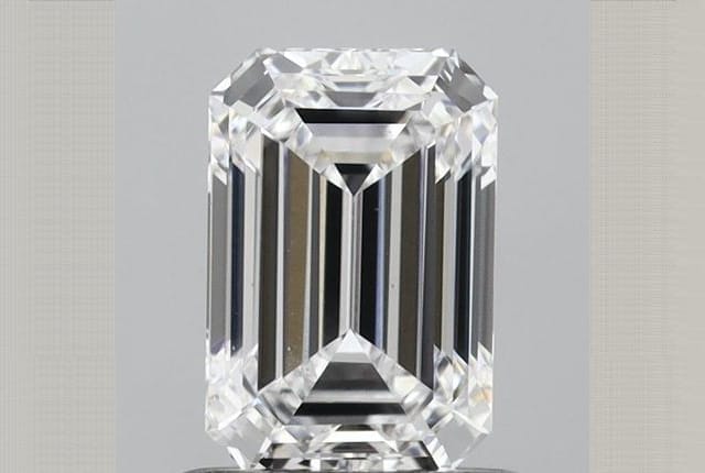 0.92 Carat Emerald Lab Diamond