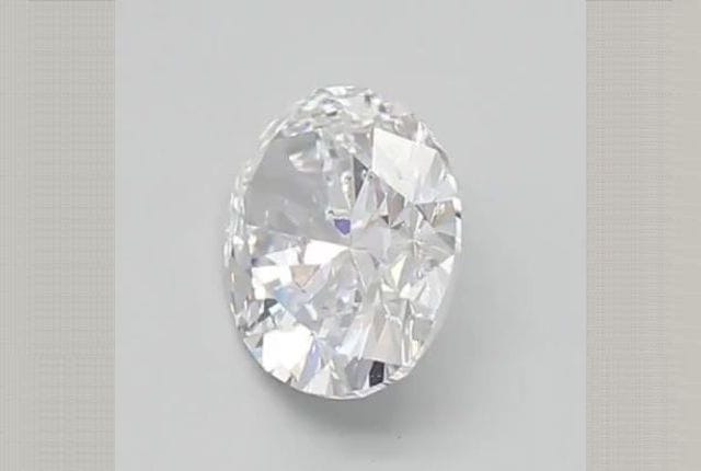 1.04 Carat Oval Lab Diamond