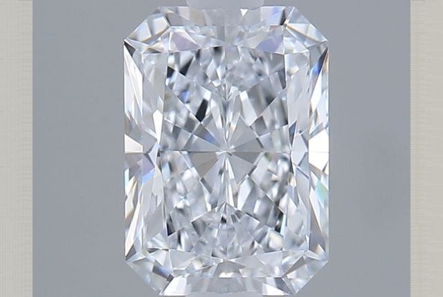 0.95 Carat Radiant Lab Diamond