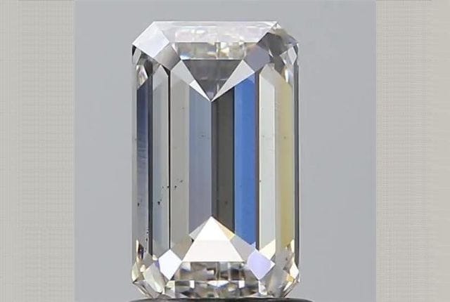 1.31 Carat Emerald Lab Diamond